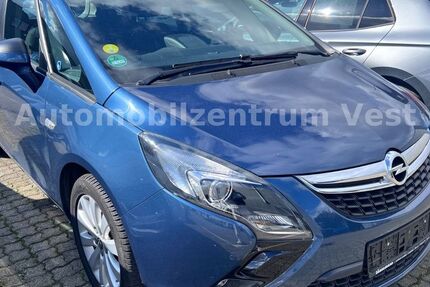 Opel Zafira 119.000 km 8.980 € Recklinghausen 45657