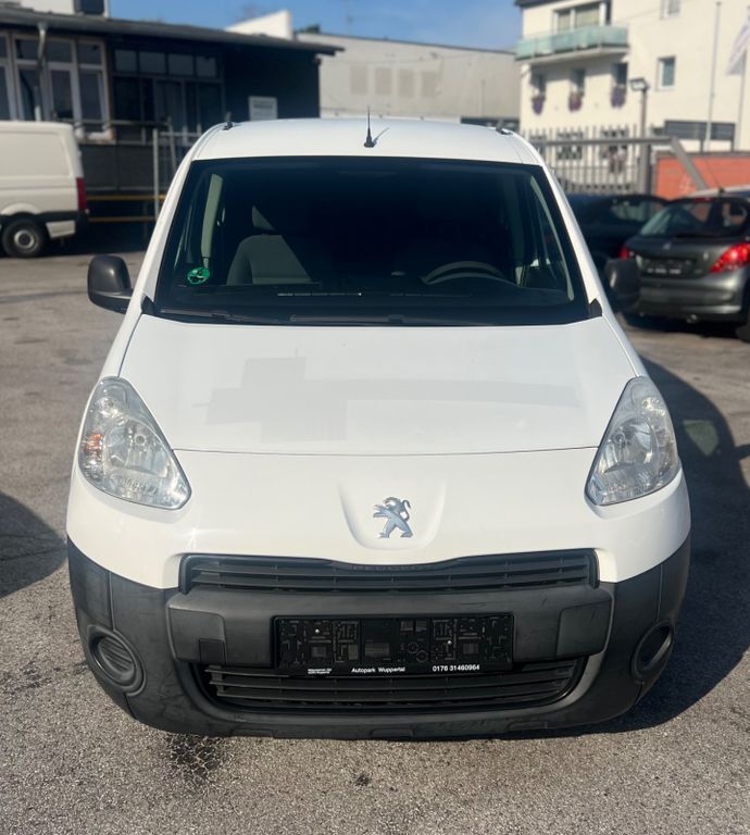 Peugeot Partner 134.000 km 5.299 € Wuppertal 42283