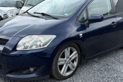 Toyota Auris 269.000 km 1.300 € Gelsenkrichen 45884