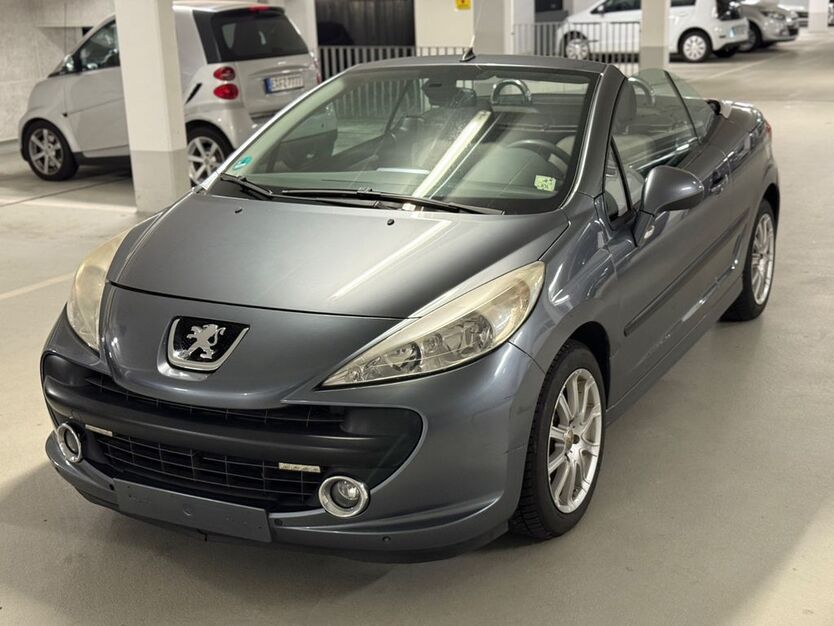 Peugeot 207 136.000 km 2.500 € Essen 45326