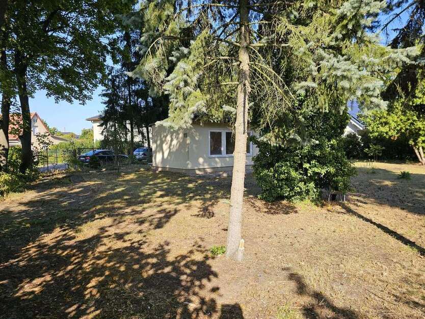 Grundstück zu verkaufen in Falkensee 355.000 € 800 m²
