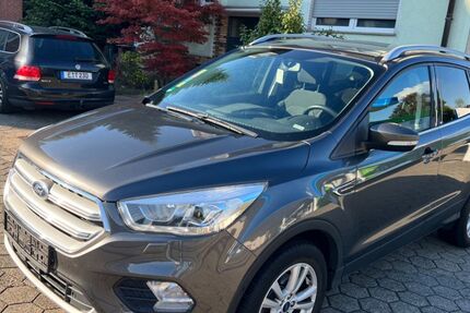 Ford Kuga 110.000 km 9.999 &euro; Essen 45147