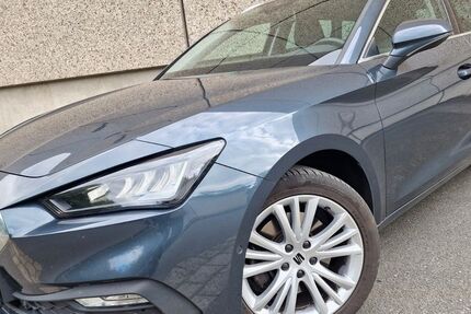 Seat Leon 141.495 km 16.850 € Dortmund 44379