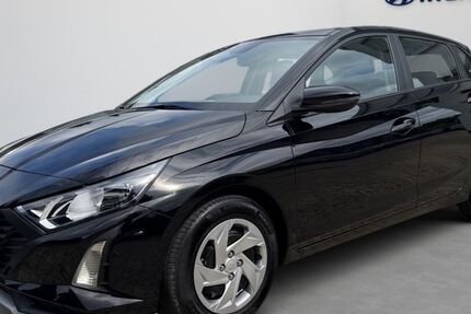 Hyundai i20 7.449 km 16.990 &euro; Marl 45770