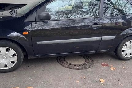 Ford Fiesta 145.000 km 1.700 &euro; Dortmund 44147