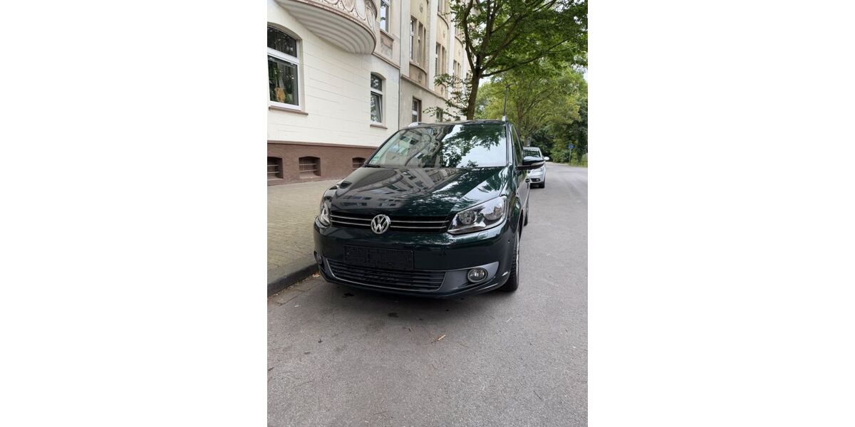 VW Touran 141.500 km 6.999 &euro; Gelsenkirchen 45889