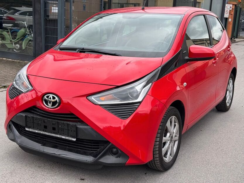 Toyota Aygo (X) 55.000 km 8.999 € DORTMUND 44263
