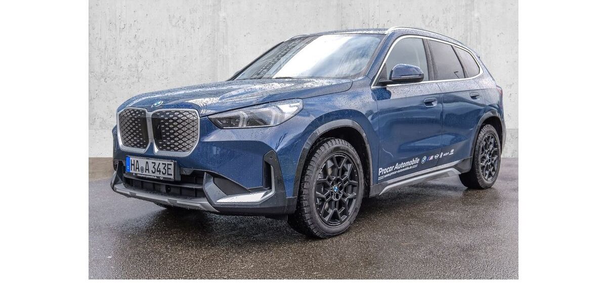 BMW iX1 1.900 km 50.990 &euro; Hagen 58119