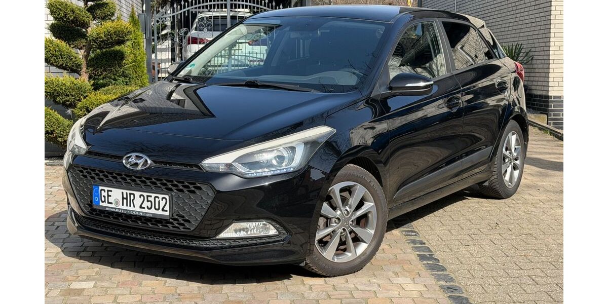 Hyundai i20 133.000 km 6.950 &euro; Gladbeck 45964