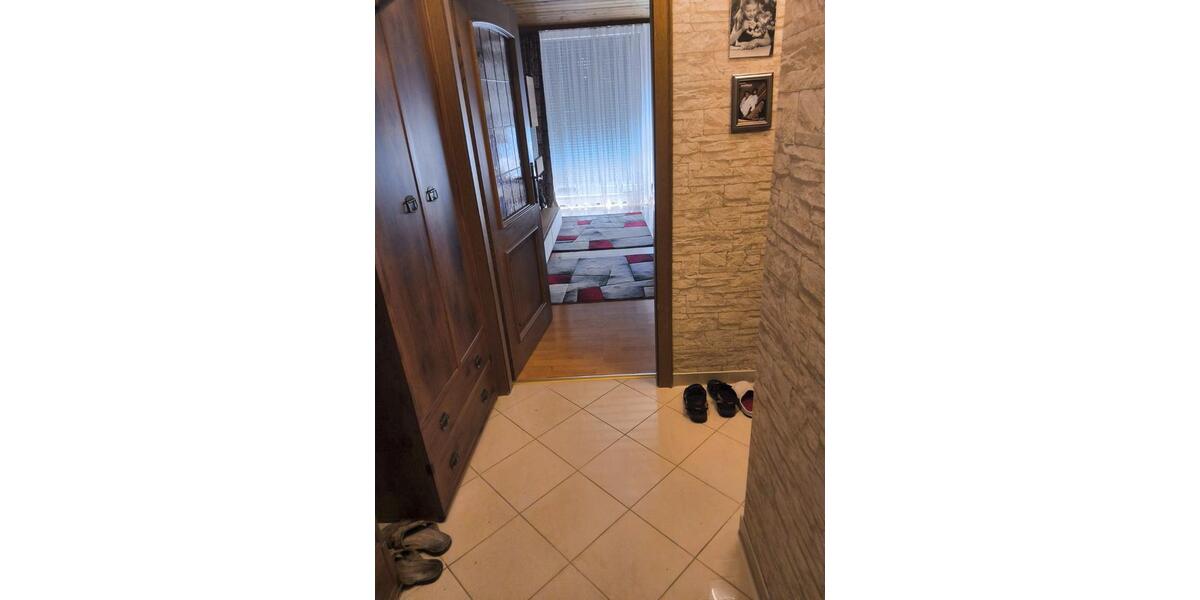 Etagenwohnung Wuppertal Gemarkung Vohwinkel - 4 Zimmer, 96 m&sup2;, 225.000&euro; | Angebot:26765872