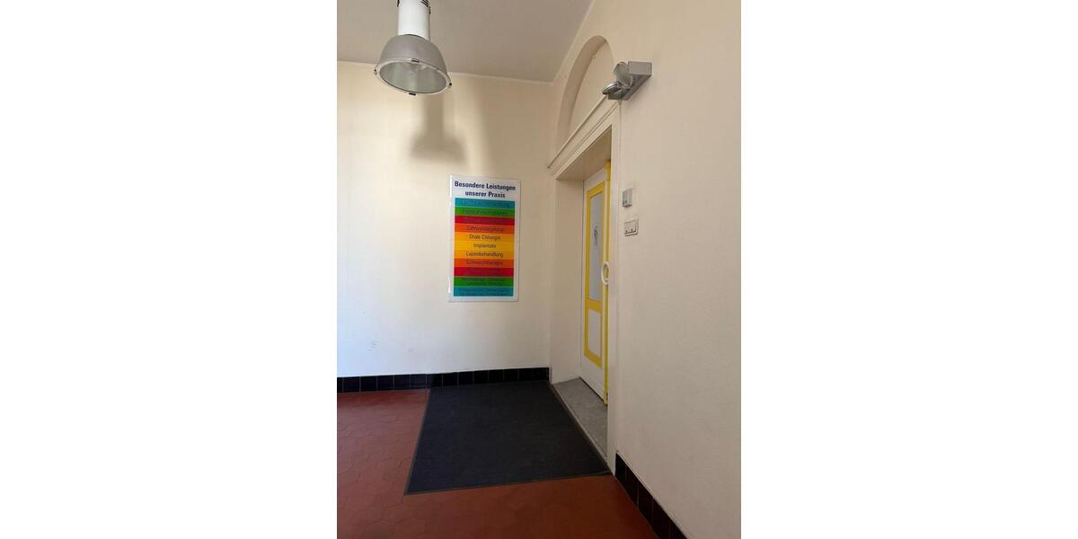 Ehemalige Zahnarztpraxis in Herne – vielseitig nutzbar für Heilberufe, Massage oder Büro zimmer