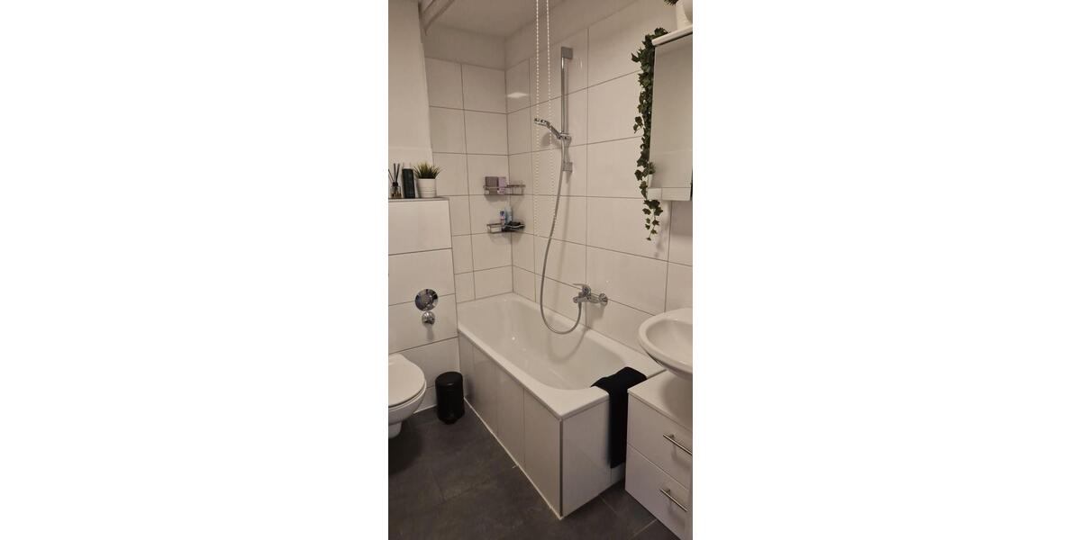 Etagenwohnung Bochum Bochum-Nord - 2 Zimmer, 66 m&sup2;, 627&euro; | Angebot:27580212