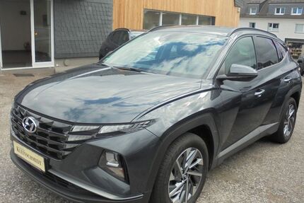 Hyundai TUCSON 78.840 km 21.490 € Radevormwald 42477
