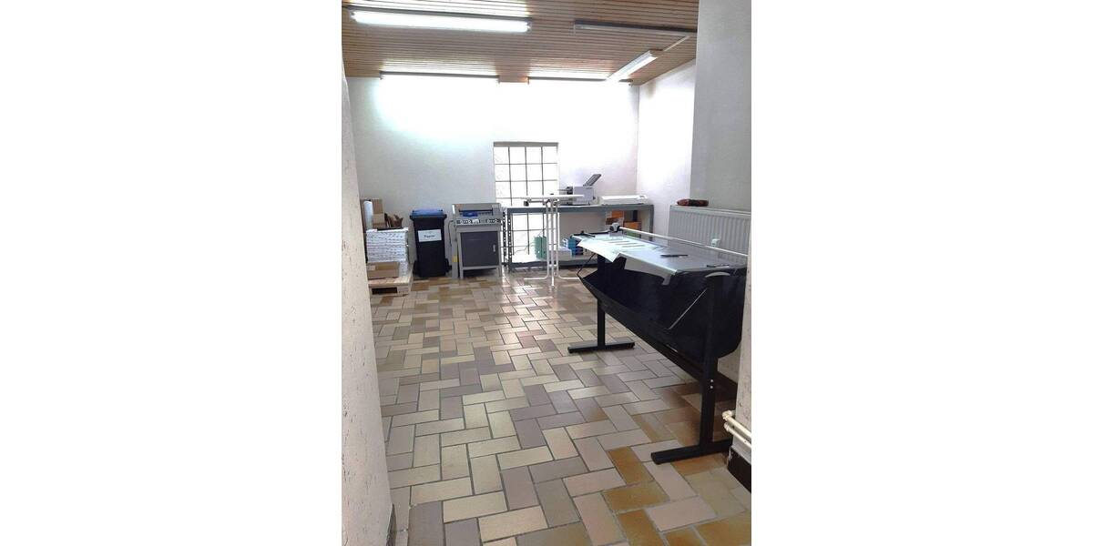 Gewerbeobjekt Duisburg Neudorf-Nord - 3 Zimmer, 50 m&sup2;, 500&euro; | Angebot:26903954