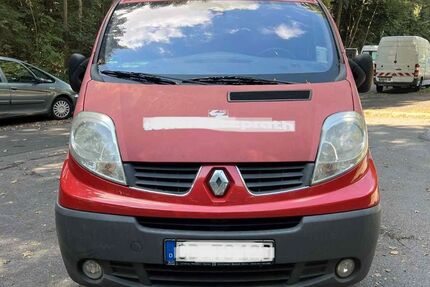 Renault Trafic 198.000 km 7.500 € Essen 45356
