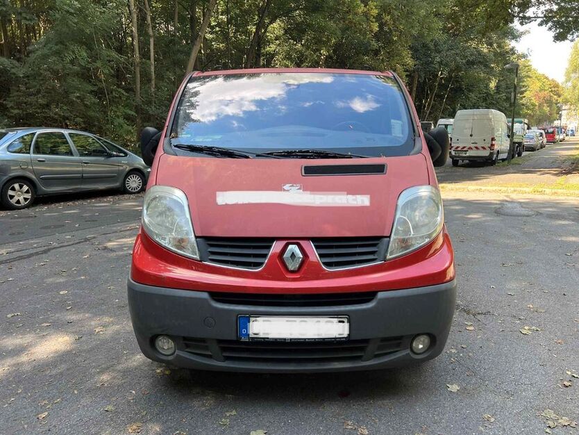 Renault Trafic 198.000 km 7.500 € Essen 45356
