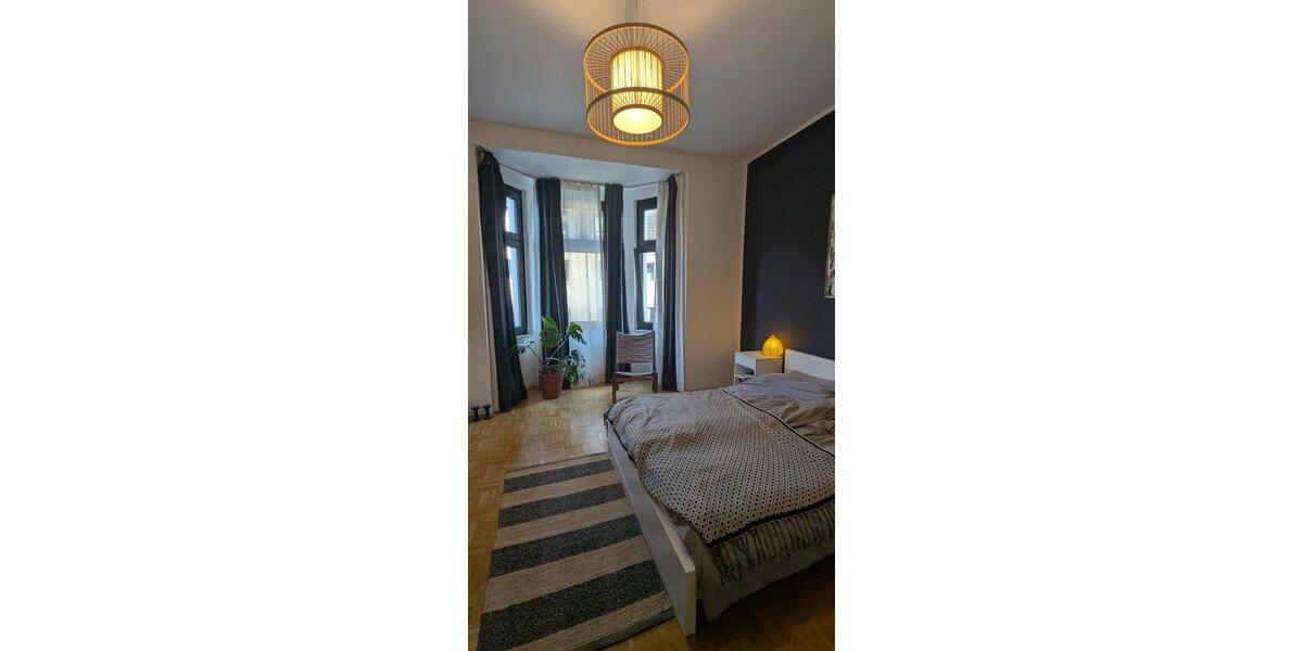 Etagenwohnung Essen Stadtbezirk II - 3 Zimmer, 85 m&sup2;, 1.000&euro; | Angebot:24826553