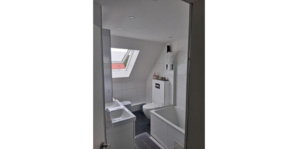 Reihenhaus Ennepetal - 5 Zimmer, 124 m&sup2;, 310.000&euro; | Angebot:24832239