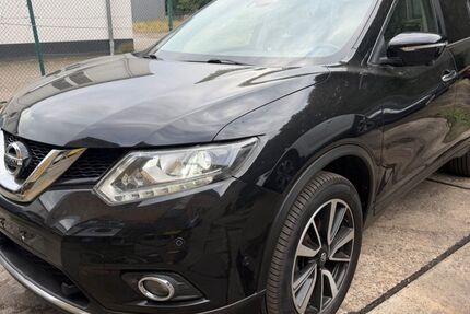 Nissan X-Trail 199.000 km 8.900 &euro; Marl 45772