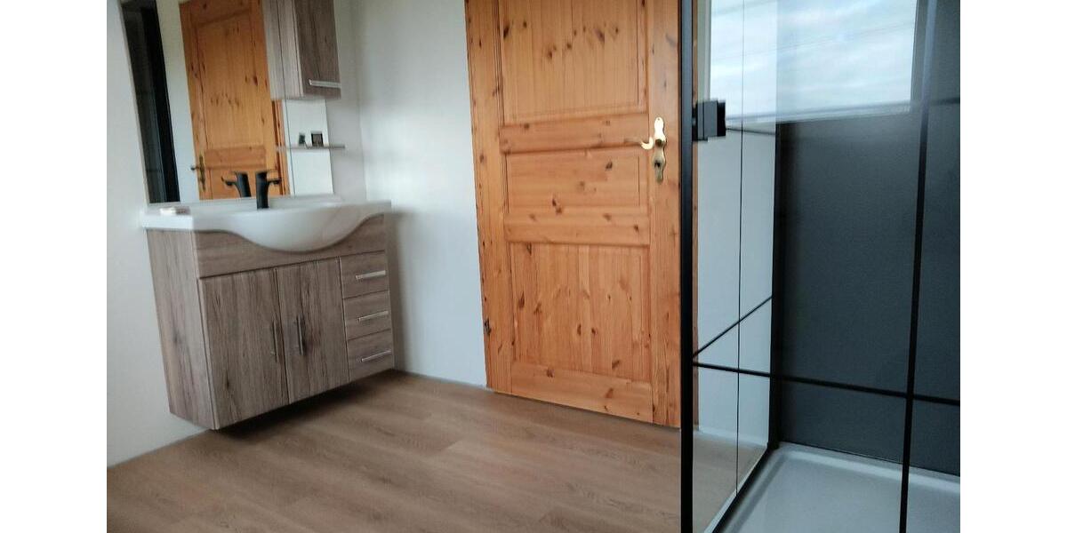 3,5 Zimmer Wohnung ca. 80qm , 1. Obergeschoß 3 zimmer