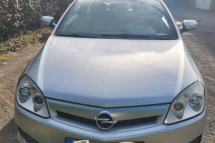 Opel Tigra 136.425 km 3.000 &euro; Oberhausen 46047