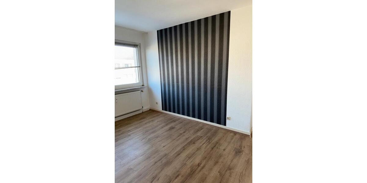 Dachgeschoßwohnung Marl Alt-Marl - 4 Zimmer, 85 m&sup2;, 570&euro; | Angebot:25545646