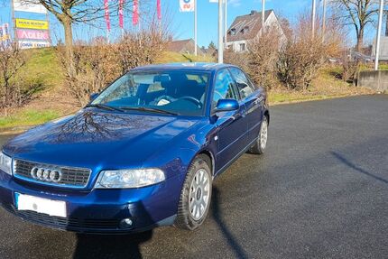 Audi A4 156.000 km 6.500 &euro; Oberhausen 46047