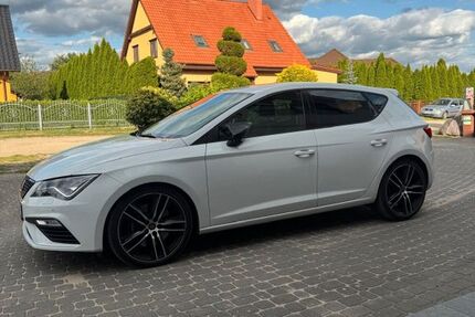 Seat Leon 47.200 km 21.590 &euro; Wuppertal 42327