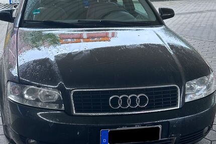 Audi A4 184.000 km 895 &euro; Wuppertal 42275