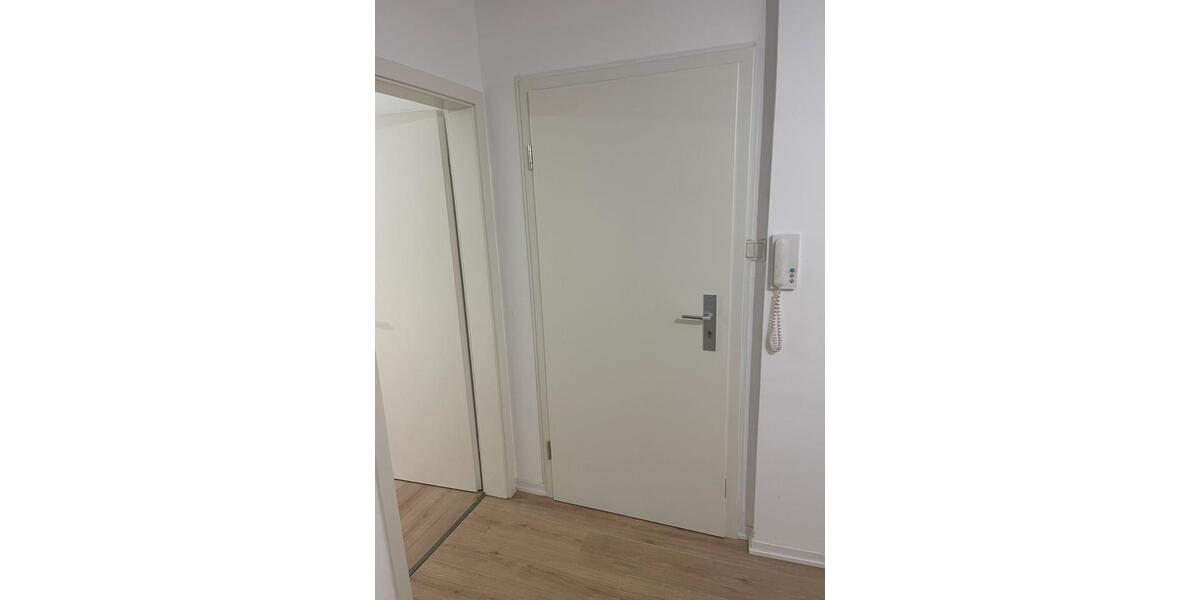 3 Zimmer Wohnung, Balkon, Aufzug, Stellplatz, 42289 Wuppertal 3 zimmer