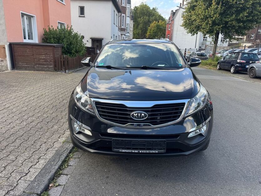 Kia Sportage 152.000 km 9.699 € Gelsenkirchen 45879