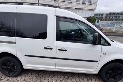 VW Caddy 234.000 km 5.900 &euro; Hagen 58099
