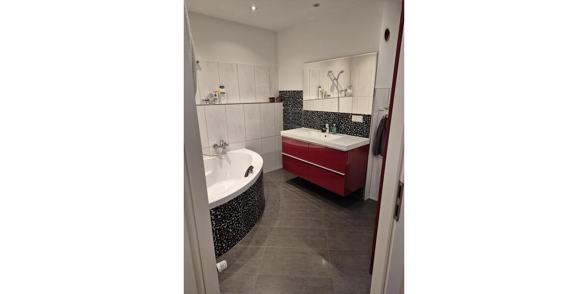 Erdgeschoßwohnung Wuppertal Sedansberg - 2 Zimmer, 65 m&sup2;, 165.000&euro; | Angebot:26687817