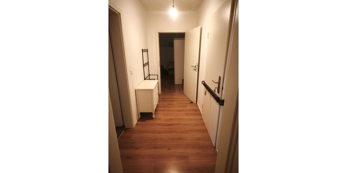 Dachgeschoßwohnung Gelsenkirchen Gelsenkirchen-Mitte - 3 Zimmer, 95 m&sup2;, 930&euro; | Angebot:25251449