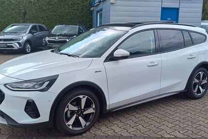 Ford Focus 12.800 km 29.980 € Essen 45307