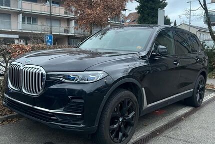 BMW X7 125.000 km 55.300 &euro; Essen 45139