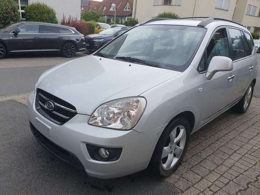 Kia Carens 74.500 km 5.490 € Witten 58454