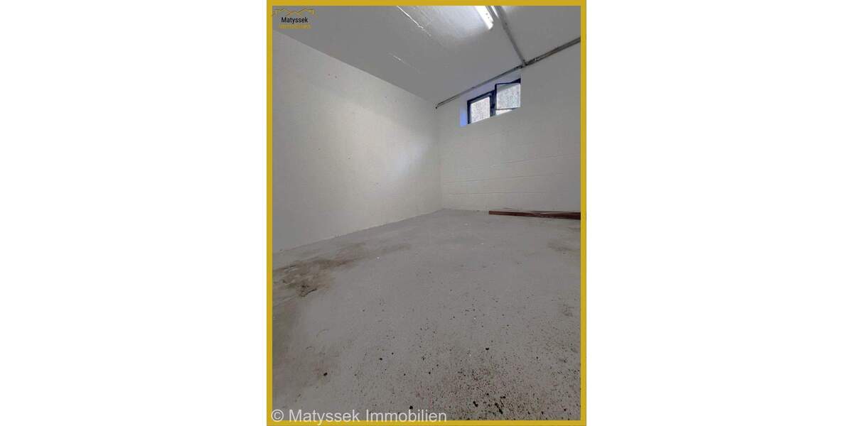 4,5-Zi.Wohnung,Küche,Bad,Gäste WC,Balkon,Keller, zzgl. Garage und 1 Außenstellplatz in DO - KirchhördeLöttringhausen 4 zimmer