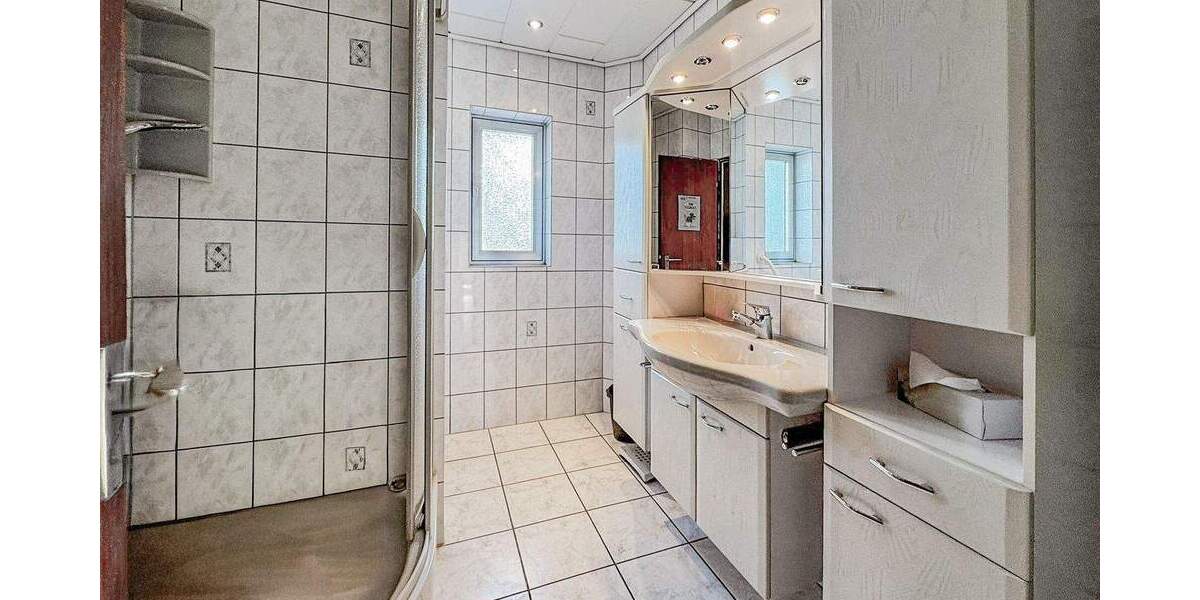 Mehrfamilienhaus, Wohnhaus Dortmund Wellinghofen - 9 Zimmer, 176 m&sup2;, 500.000&euro; | Angebot:24721434