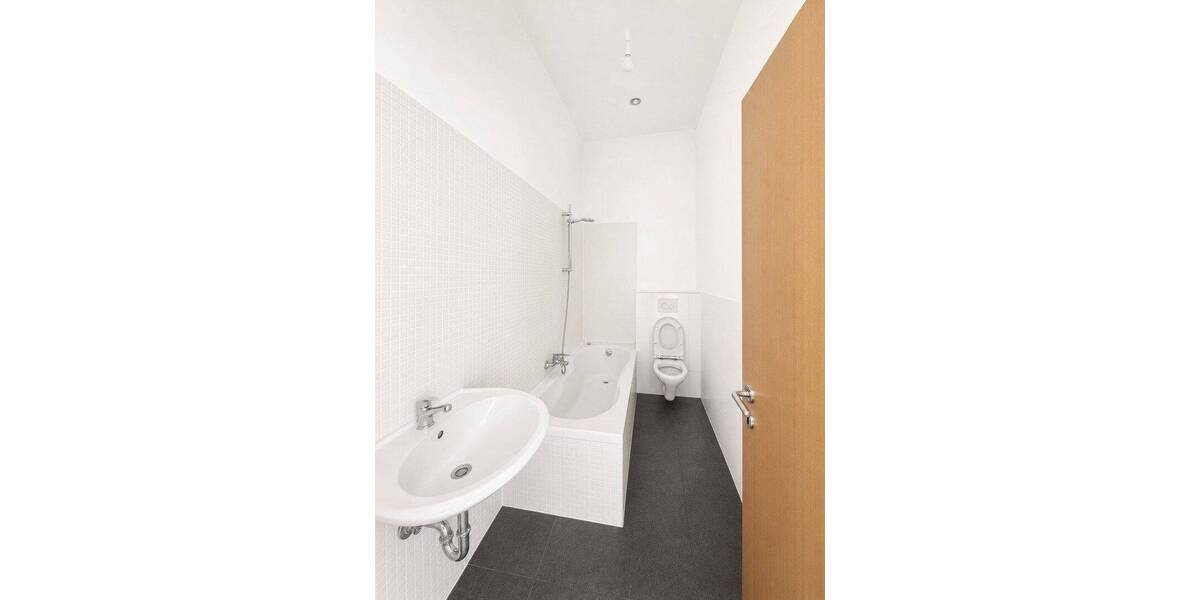 Etagenwohnung Wuppertal Elberfeld - 4 Zimmer, 94 m&sup2;, 1.200&euro; | Angebot:26805522