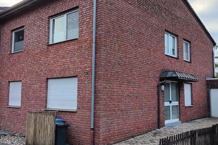 Eigentumswohnung im Zweifamilienhaus mit Balkon 3 zimmer