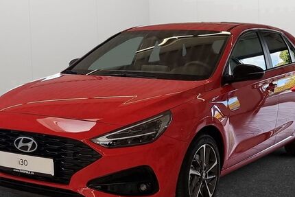 Hyundai i30 4.158 km 20.990 &euro; Castrop-Rauxel 44575