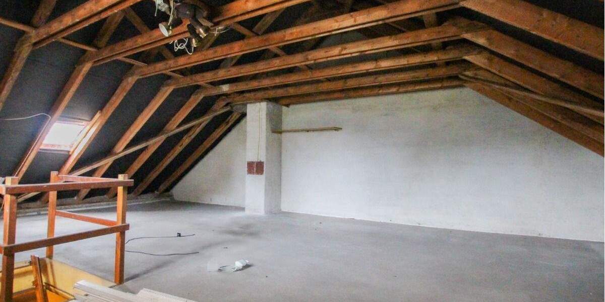 Reihenendhaus mit großer Ausbaureserve im Dachboden *Dach ist neu eingedeckt* 4 zimmer