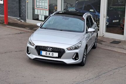 Hyundai i30 47.942 km 15.990 € Remscheid 42897