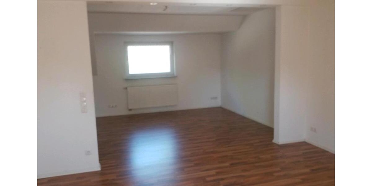 Etagenwohnung Gelsenkirchen Erle - 2 Zimmer, 81 m&sup2;, 780&euro; | Angebot:26670826