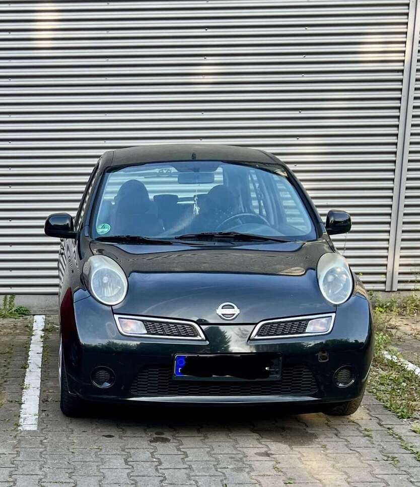 Nissan Micra 216.000 km 1.999 € duisburg 47179