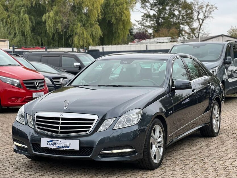Mercedes-Benz E 220 151.000 km 8.900 € Olfen 59399