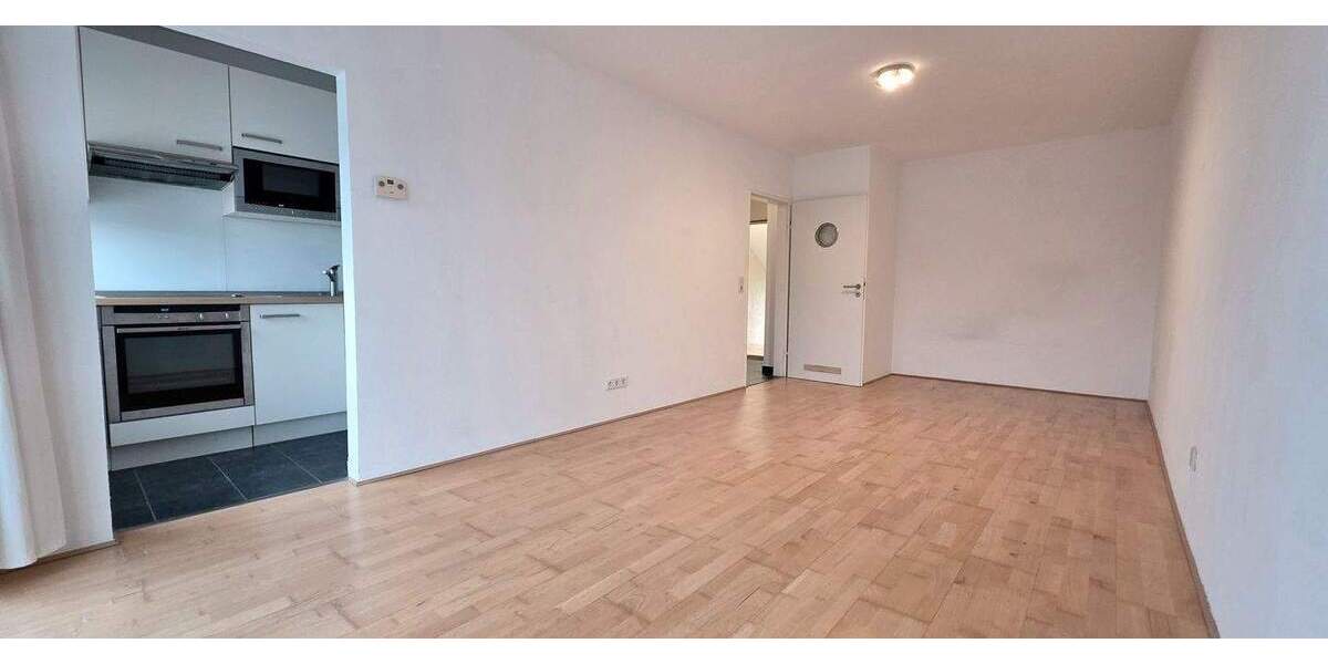 Helles, komfortabeles Appartement mit Sonnebalkon und Stellplatz in ruhiger Lage 1 zimmer