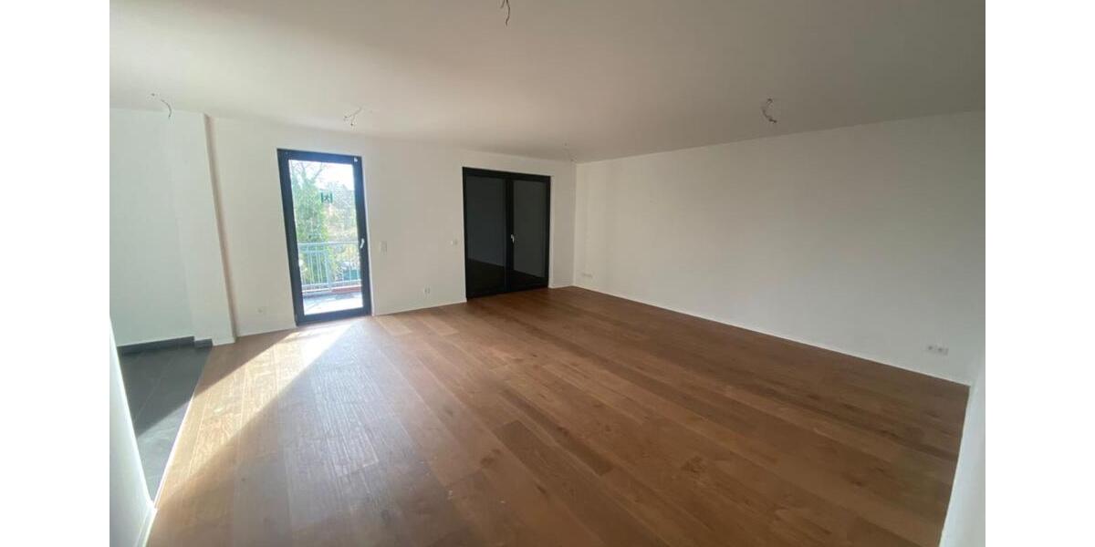 Helle 4-Zimmer Wohnung im 3. OG mit Aufzug in Weitmar-Mitte 4 zimmer