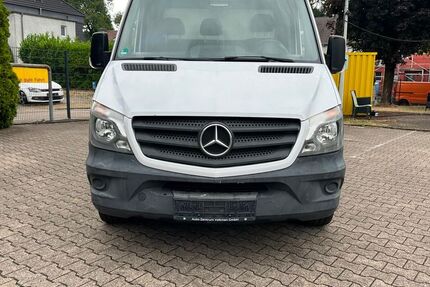 Mercedes-Benz Sprinter 256.300 km 10.900 &euro; Oberhausen 46047